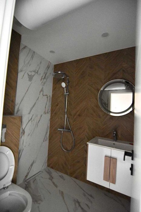 Продава се Тристаен апартамент в Пловдив, Остромила - 72 кв.м за 1806 €/кв.м - Снимка #5