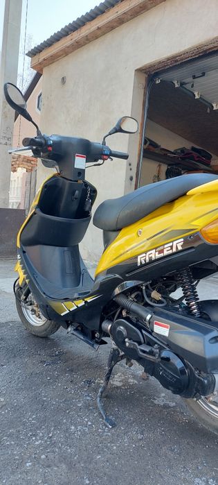 Продам скутер Торг