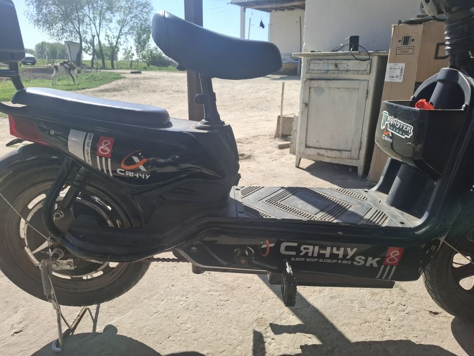 Скутер сатылады 80 000