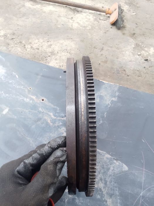 Продам автозапчасти от ауди 100 а6