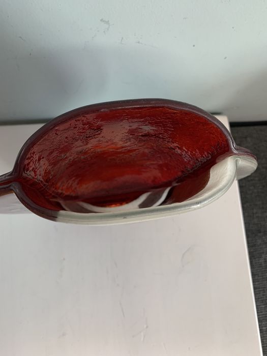 Кръгла стъклена ваза