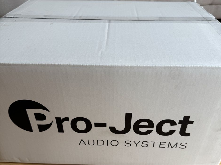 Грамофон  Pro-Ject T1  Jack Daniels