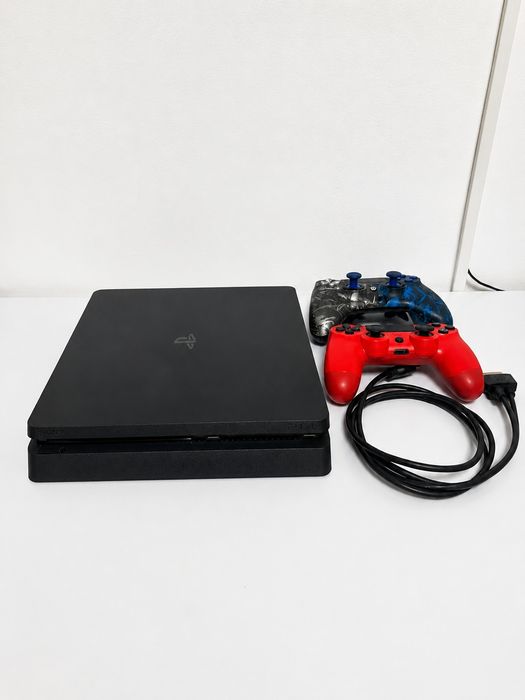 PS4 Slim 1TB + Scuf Impact + 2 controllere + jocuri instalate