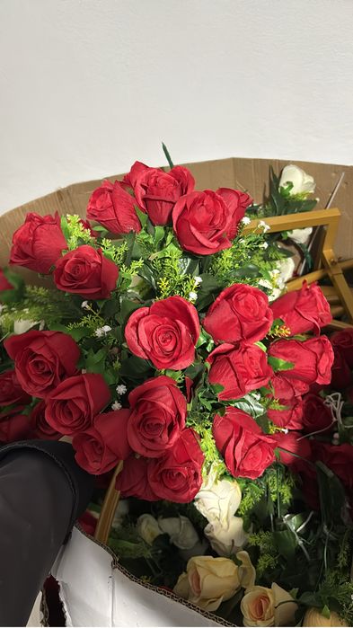 Цветы искусственые