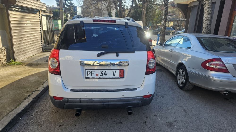 Продавам шевролет каптива