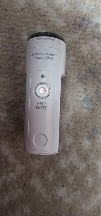 Продам экшн камеру Samsung  HDR-AS300