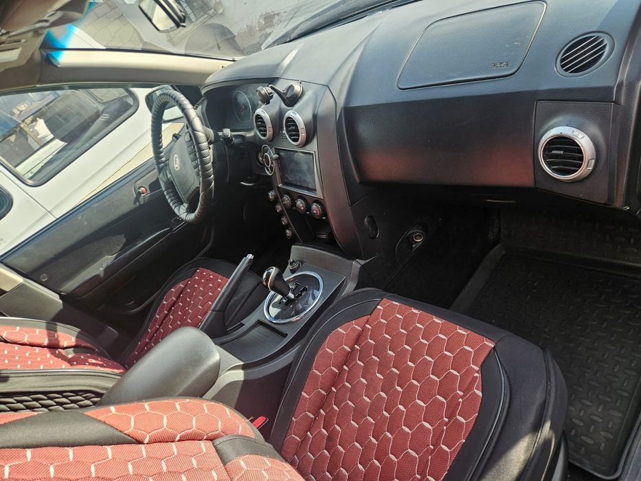 Продам ssangyong nomad аварийный