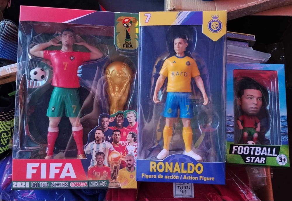 Купа WORLD CUP FIFA 2026 Купа Световно в кутия Играчки Роналдо Меси Ямал