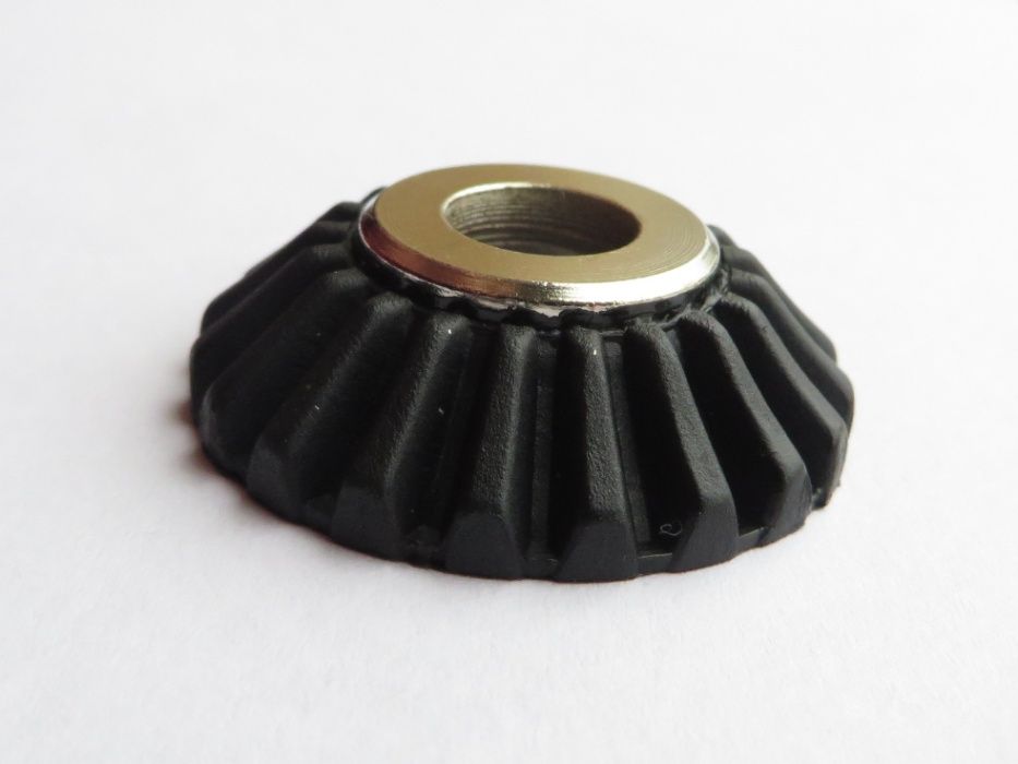Piese pt masina cusut Singer 700 - pinion mosoare ace ulei bec etc