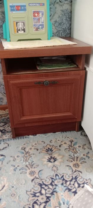 Продаётся спальный гарнитур