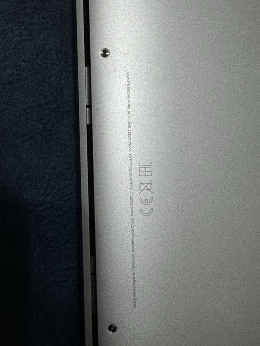 Apple MacBook Air M1