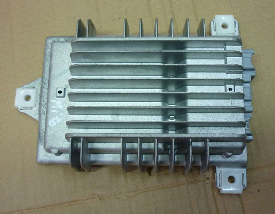 Ремонт усилвател BOSE за Alfa Romeo, Lancia, Opel , Infinity, Renult,