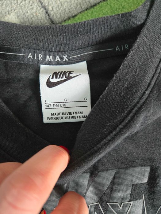 Анцунг и тениска nike