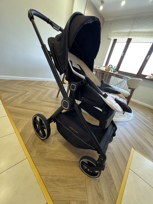 Продалим коляску