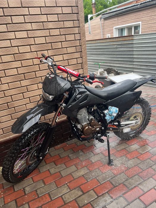 Эндуро 250кубов