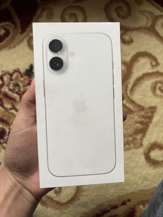 Айфон 16 почти новыи