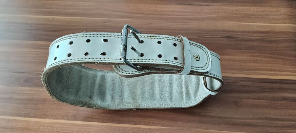 Vând centură sport piele