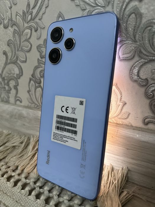 Продам  Xiaomi Redmi 12
