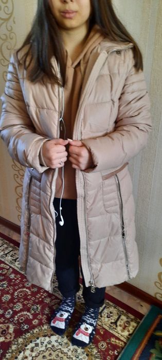 Продаються куртки