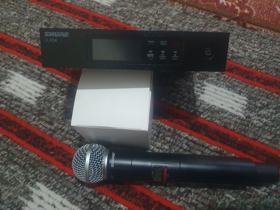 Radio mikrafon holati yangi
