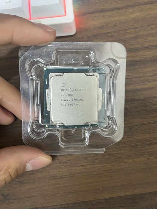 intel core i3 7100