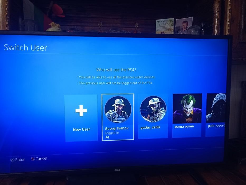 sony Плейстейшън 4 slim