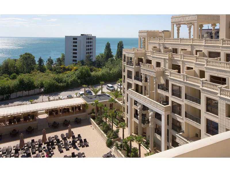 Продава се Двустаен апартамент в Варна, Цветен квартал - 63 кв.м за 2016 €/кв.м - Снимка #18