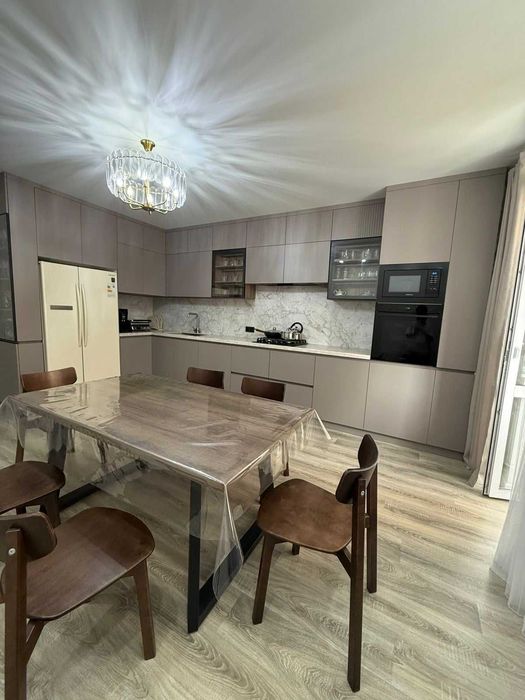 Продам 3х ком в Жана Кала