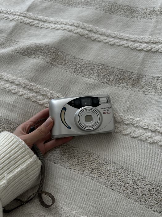 Пленочная камера praktica zoom 801af