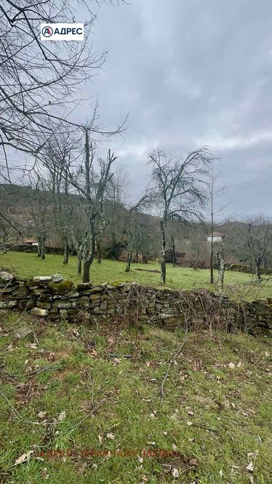 Продава се Къща в Априлци - 228 кв.м за 1128 €/кв.м - Снимка #2