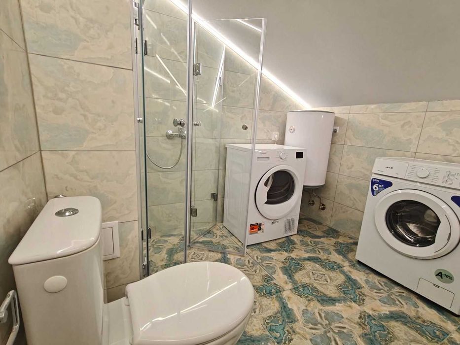 Дава се под наем Тристаен апартамент в Варна, Възраждане 3 - 70 кв.м за 550 € - Снимка #7