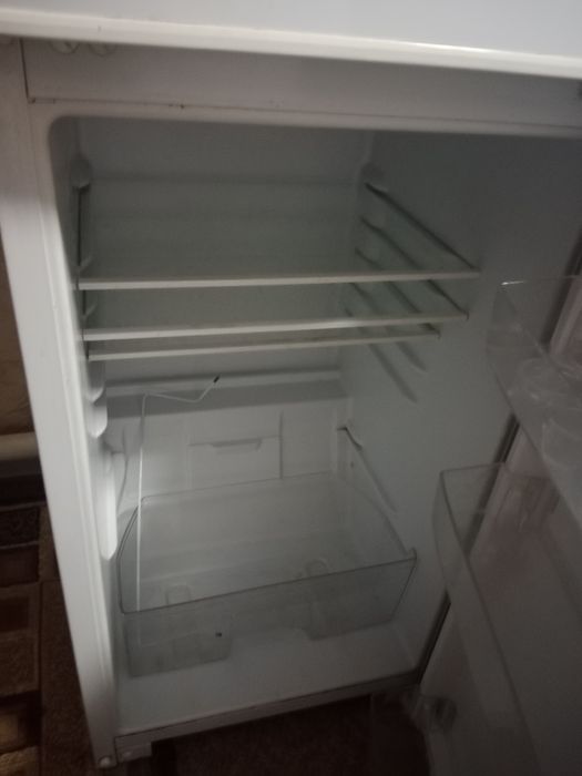 Холодильник  жағдайы жақсы