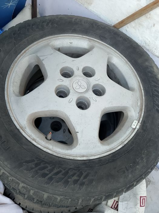 Диски с резиной продам