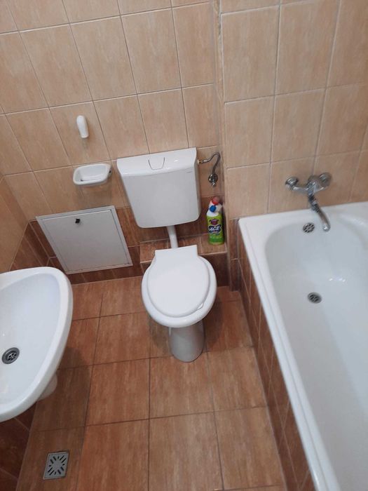 Inchiriez Apartament ZERO cheltuieli