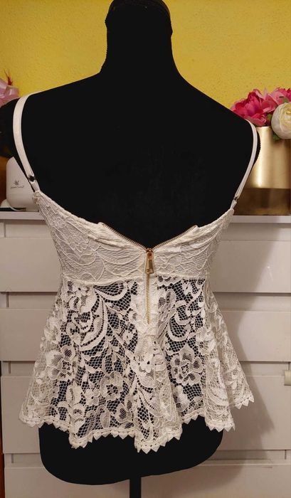 Bluza/top peplum dantela TRANSPORT GRATUIT