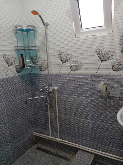 Продаётся дача (2 дома на участке), Паркентский р-н (Навбахор).