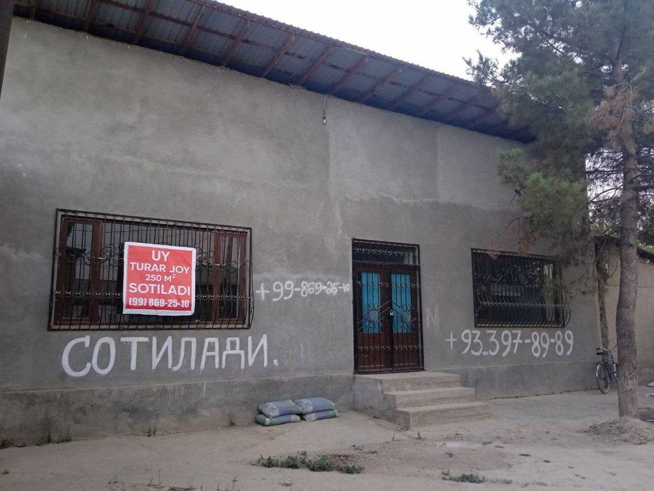 Якка тартибдаги турар жой,  майдони 250 м.кв.