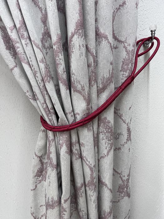 Прихваты для штор