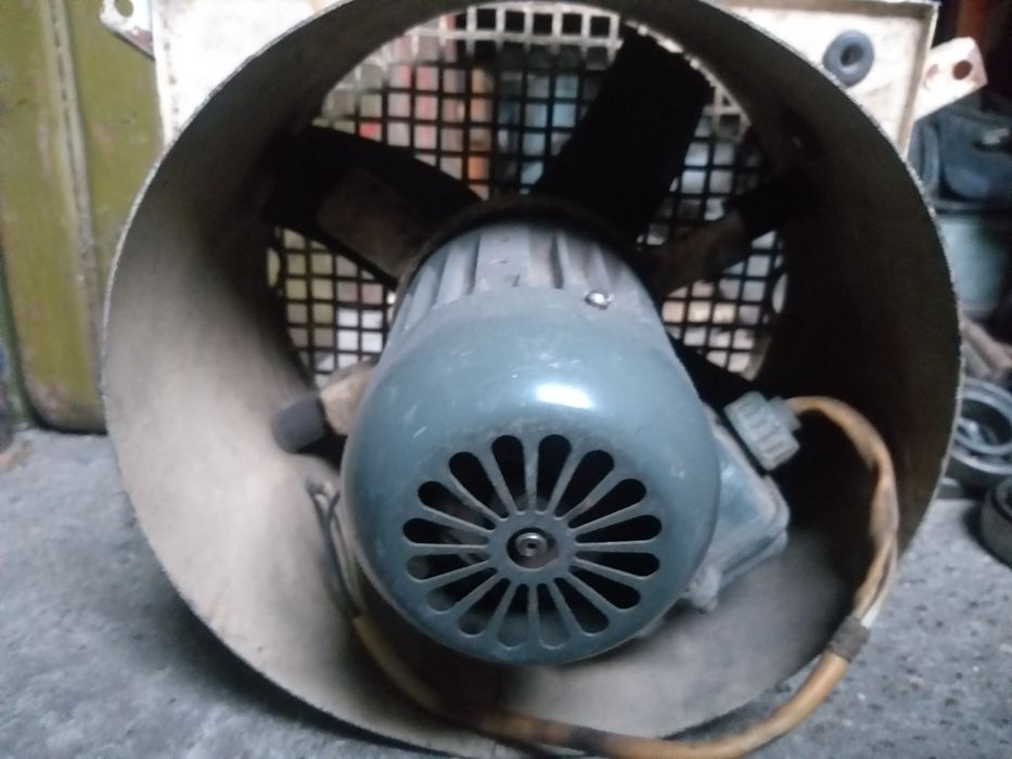 лампочка 220 вольт на 500 ватт