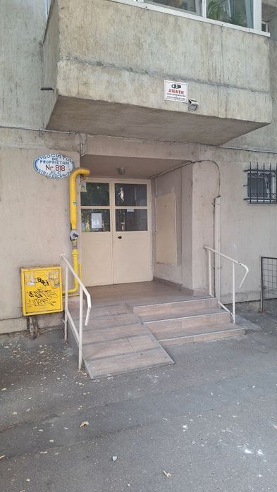 Vând apartament 2 camere Constanța Casa de Cultură