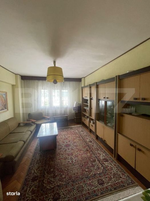 Apartament 4 camere, 83 mp, decomandat, zona Manastur