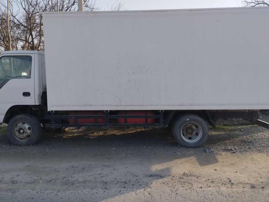 Isuzu nq 71 soriladi yili 2020