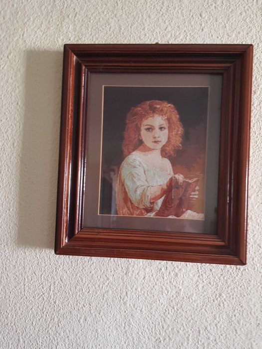 Vand goblenuri executate impecabil dupa diagrama