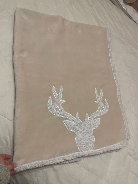 Зимно пухкаво меко одеало покривало