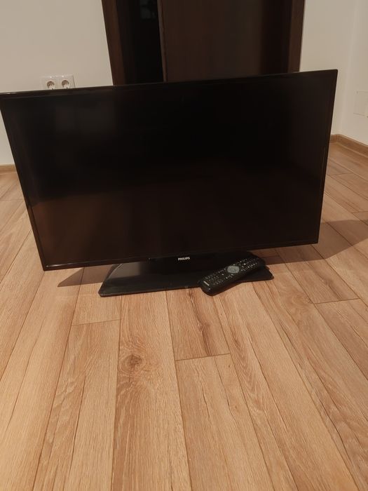 TV Philips 81cm in stare excelenta