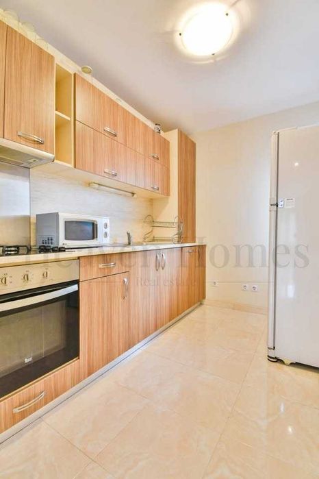 Продава се Тристаен апартамент в София, Витоша - 145 кв.м за 6 €/кв.м - Снимка #4