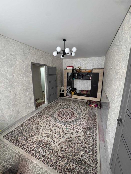 Продается двухкомнатная квартира на Жилгородке со свежим ремонтом