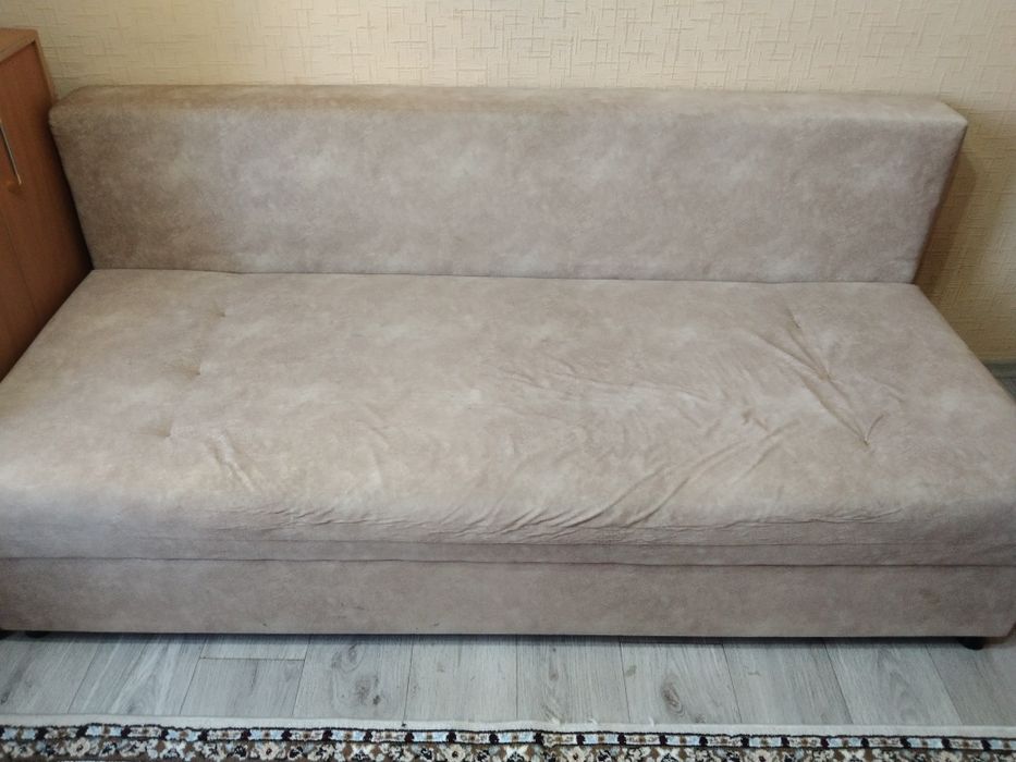 Продам отличный диван