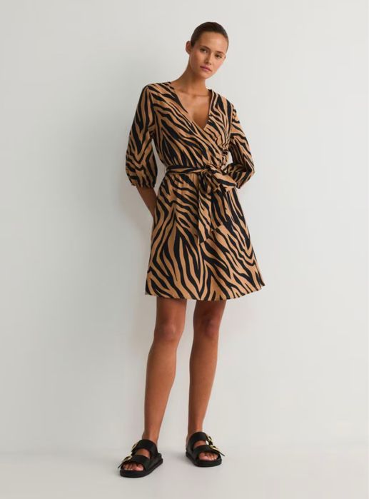 Рокля Reserved нова