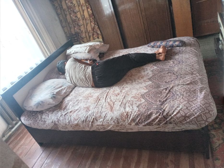 Б/у мебель для спальни.